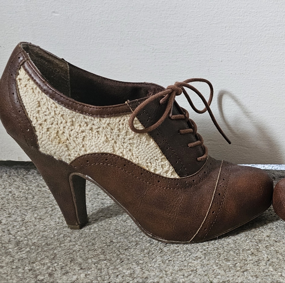 Charlotte Russe Brown and Cream Heeled Oxfords